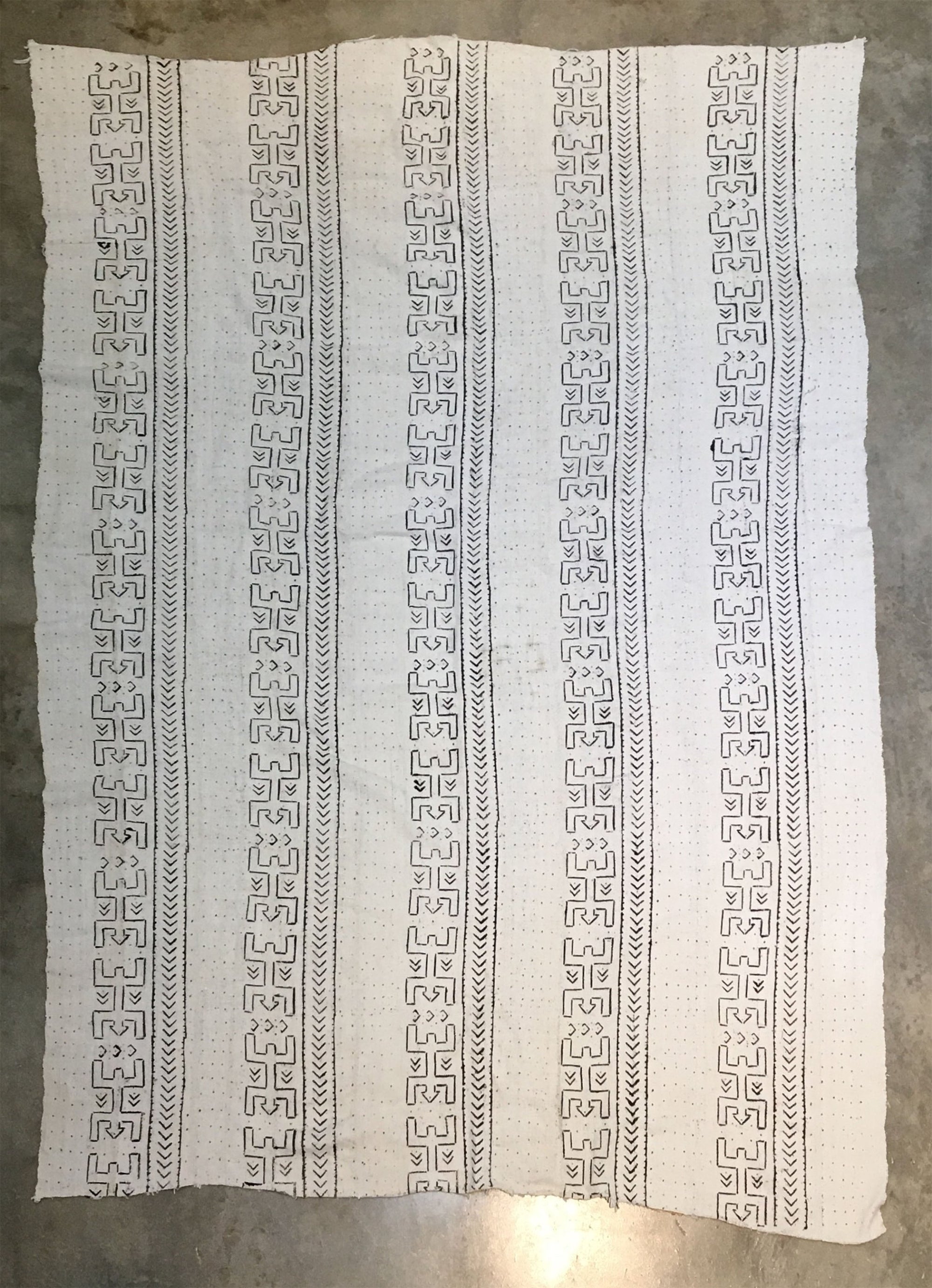 ARKA Living Genuine Vintage Black and White Mudcloth Fabric Large size X4