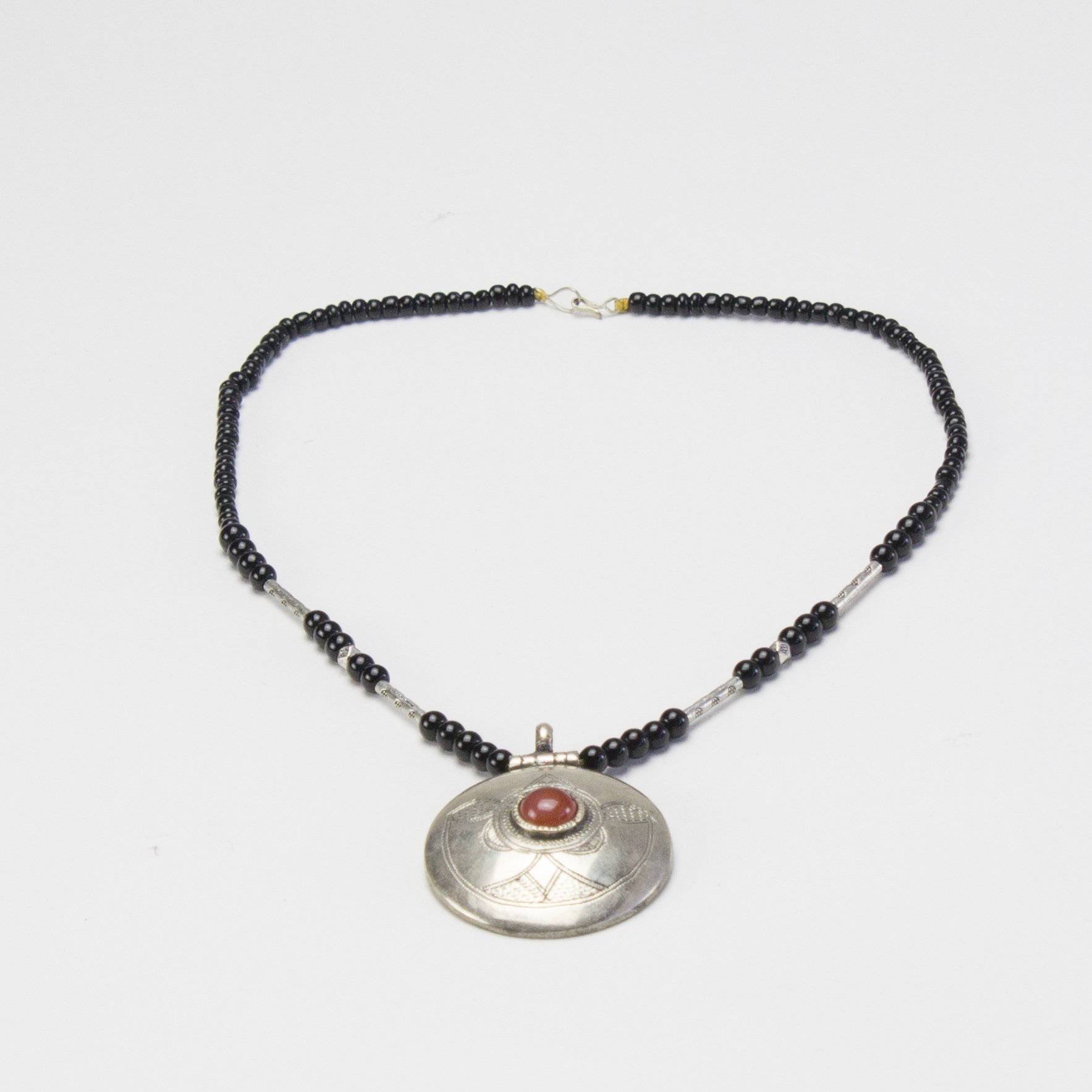 ARKA Living Tribal metal and beads necklace