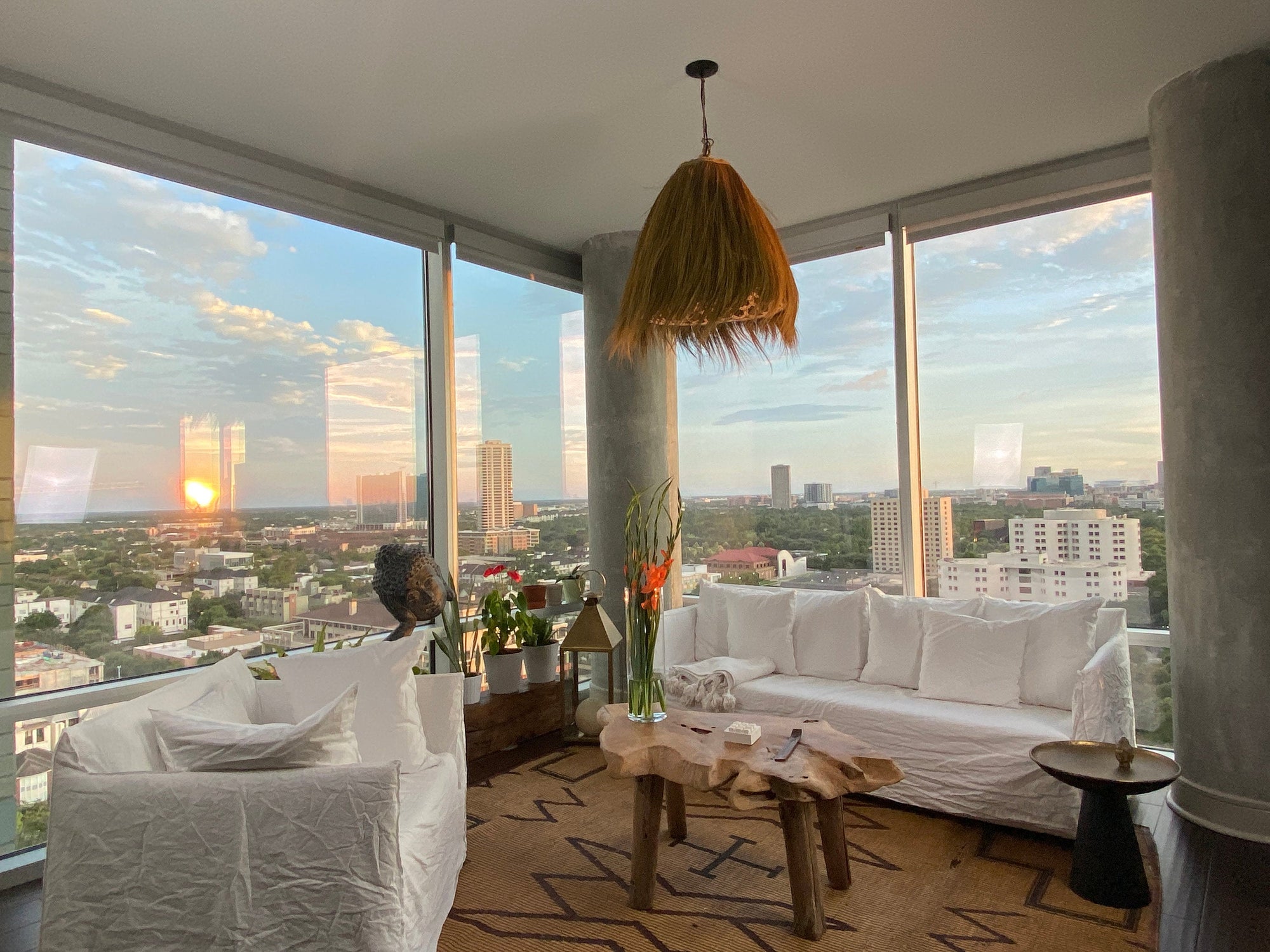 Gold Seagrass Fringe Pendant Light | Natural Lamp