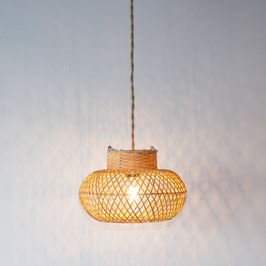 Handwoven Rattan Mushroom Pendant Light | Simple and Natural Lamp