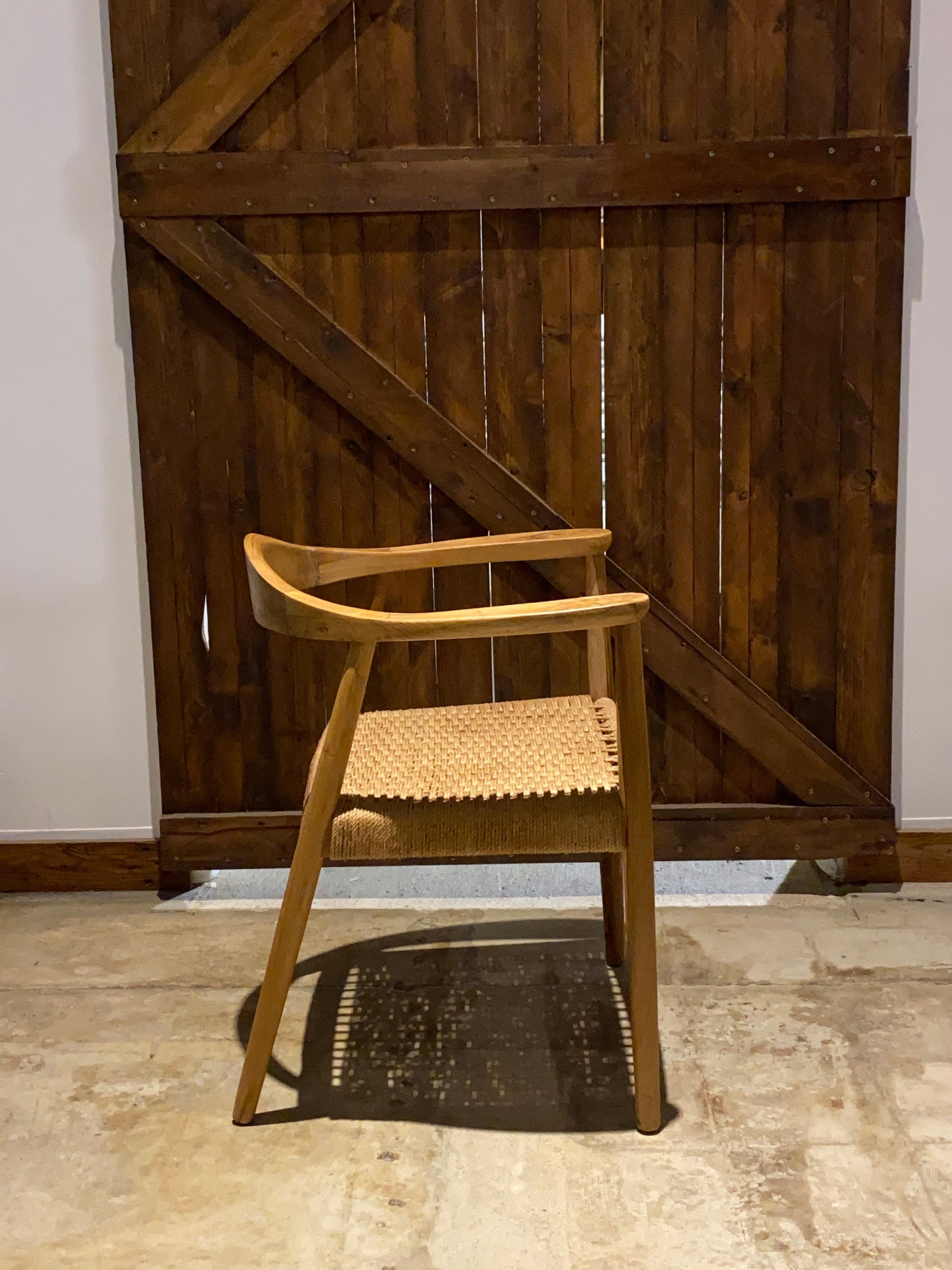 Set of Four (4) Modern Wicker Wooden Outdoor/Indoor Chair | Simple Unique Dining Chair