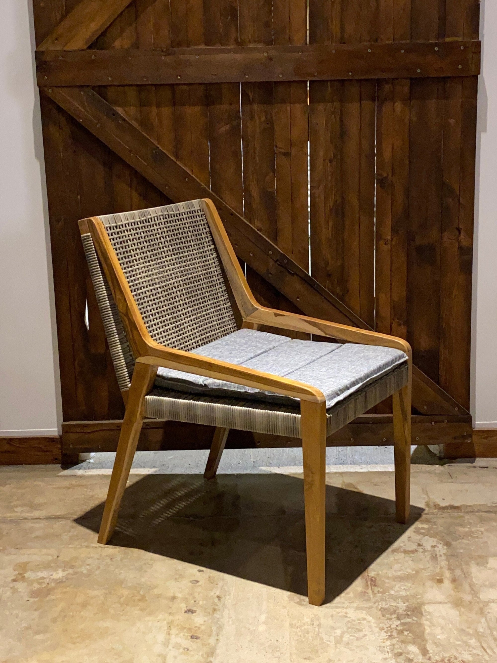 Set of Four (4) Modern Wicker Wooden Outdoor/Indoor Chair | Simple Unique Dining Chair