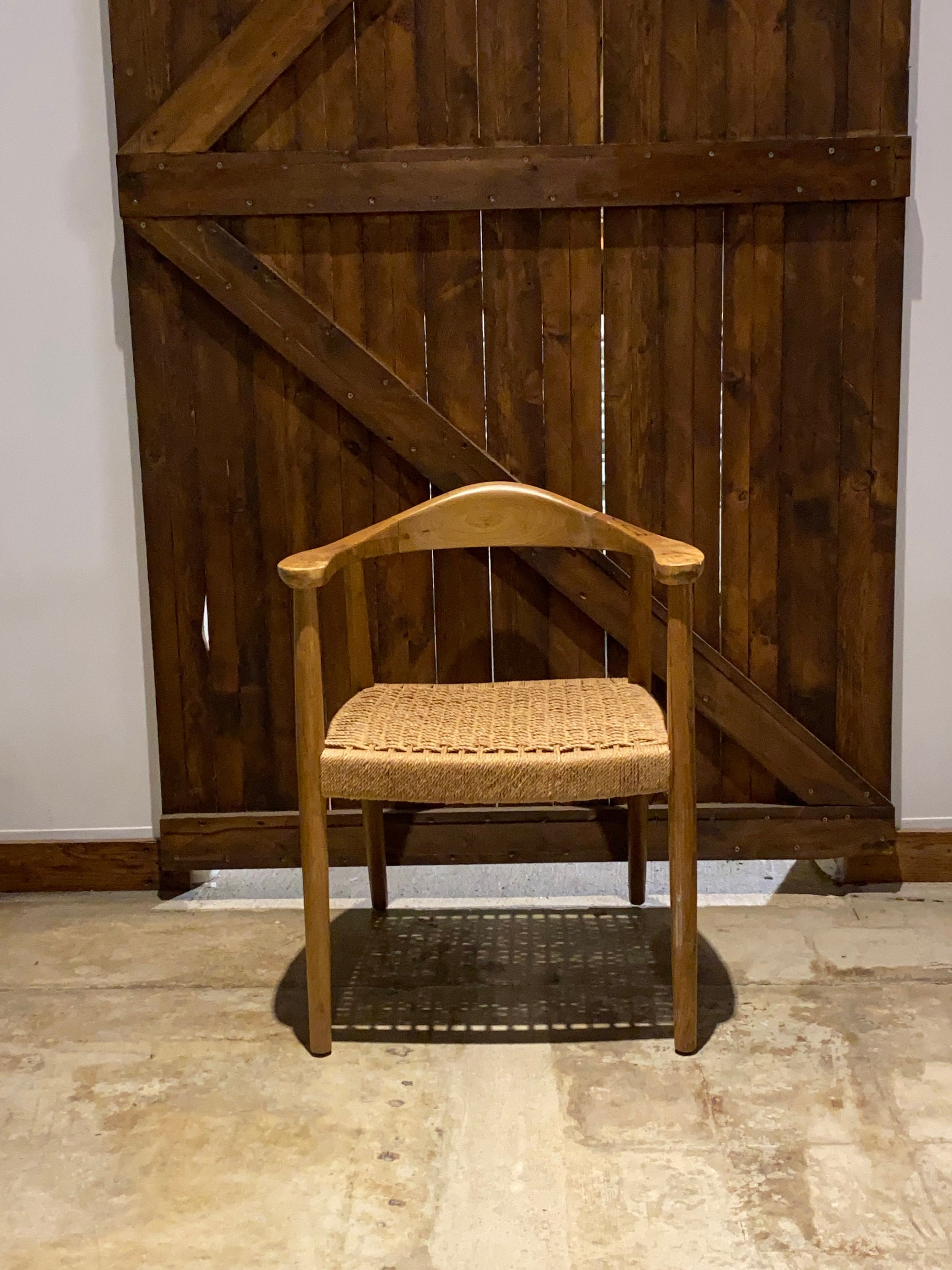 Set of Four (4) Modern Wicker Wooden Outdoor/Indoor Chair | Simple Unique Dining Chair