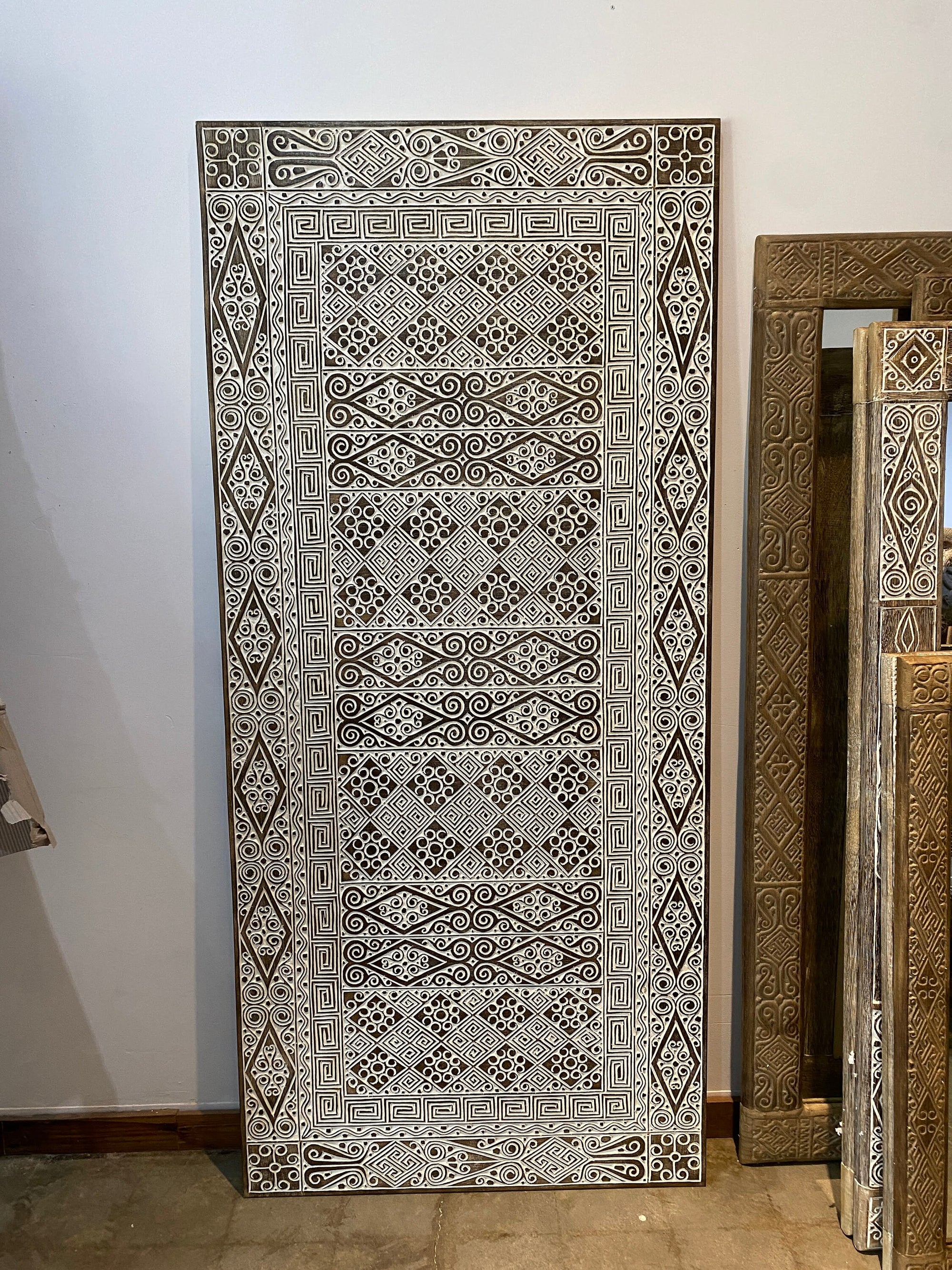 Hand carved wood headboard king size bed, single wood piece, barndoor, wall decoration 87"X39" Natural or white washed