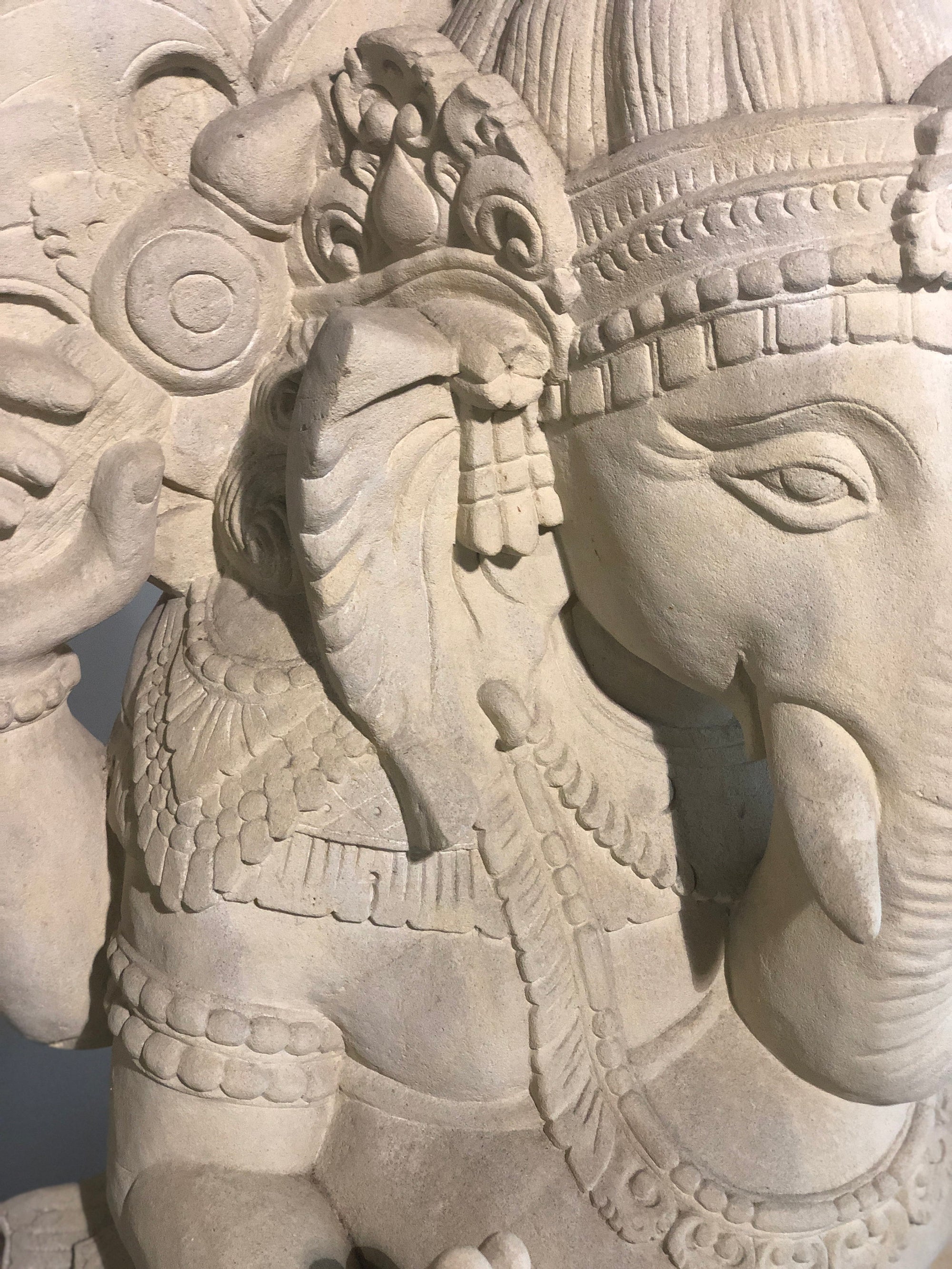 Sitting ganesha stone carving statue